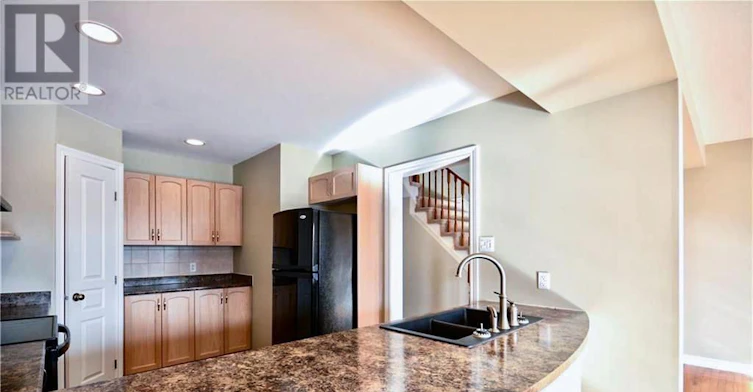 234 Tandalee Crescent, Ottawa, ON, K2M 0A2 - 3
