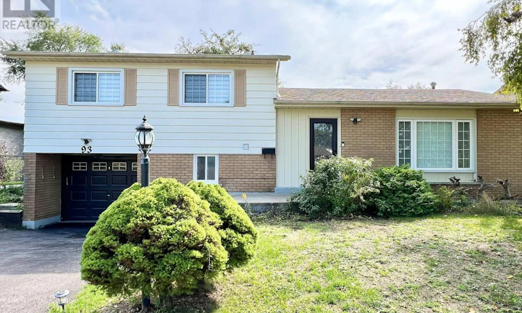93 Parkway Avenue