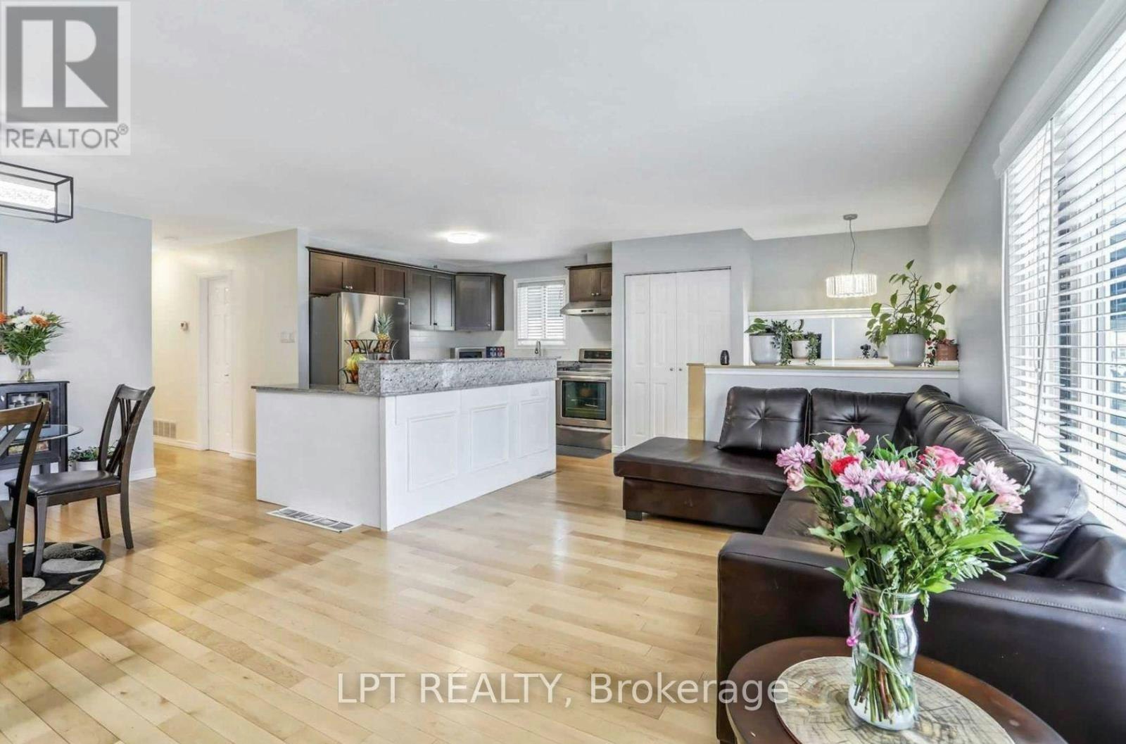 UPPER-451 Brigadoon Drive, Hamilton, ON, L9C 6C8 - 12