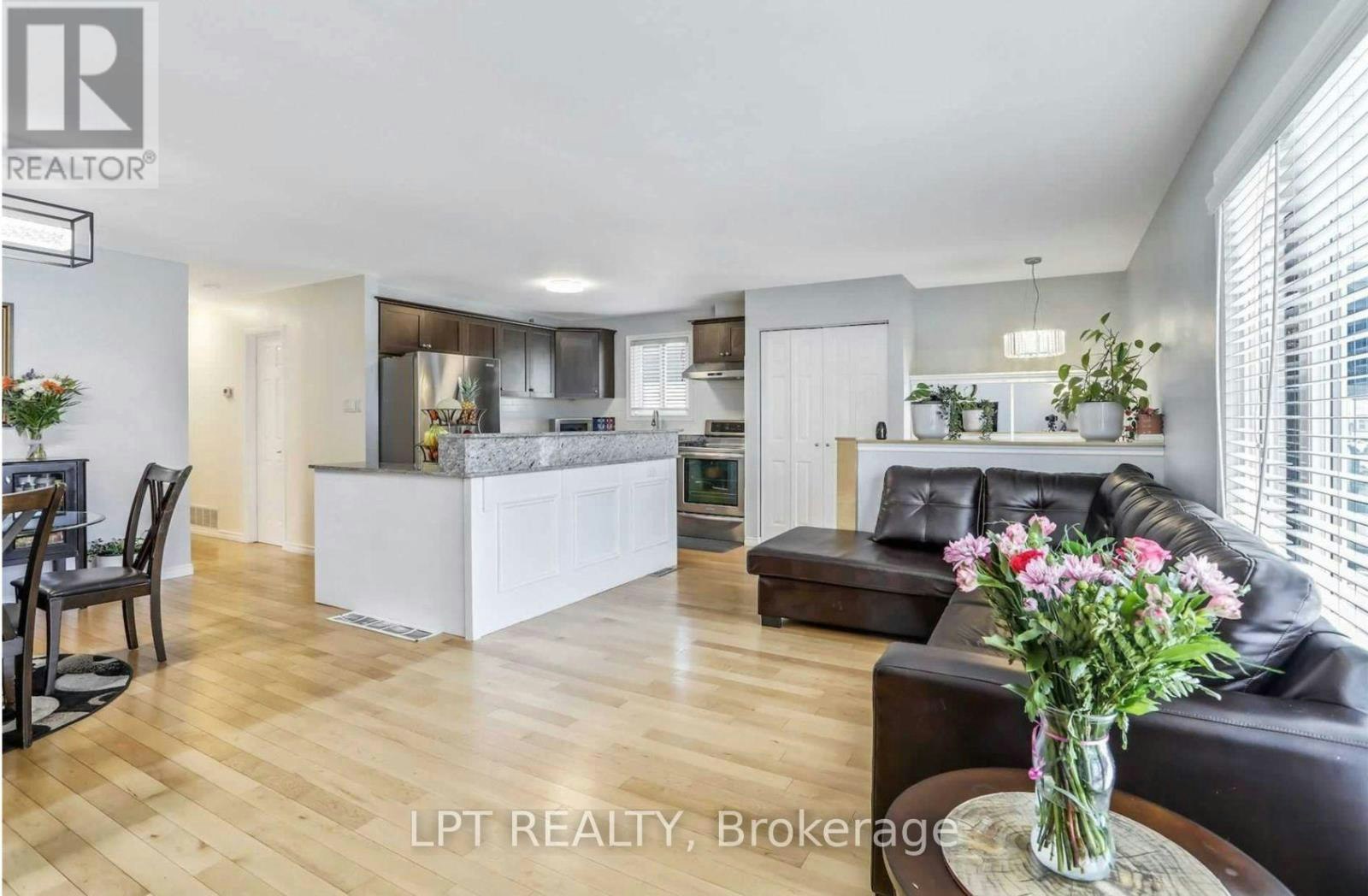 UPPER-451 Brigadoon Drive, Hamilton, ON, L9C 6C8 - 3