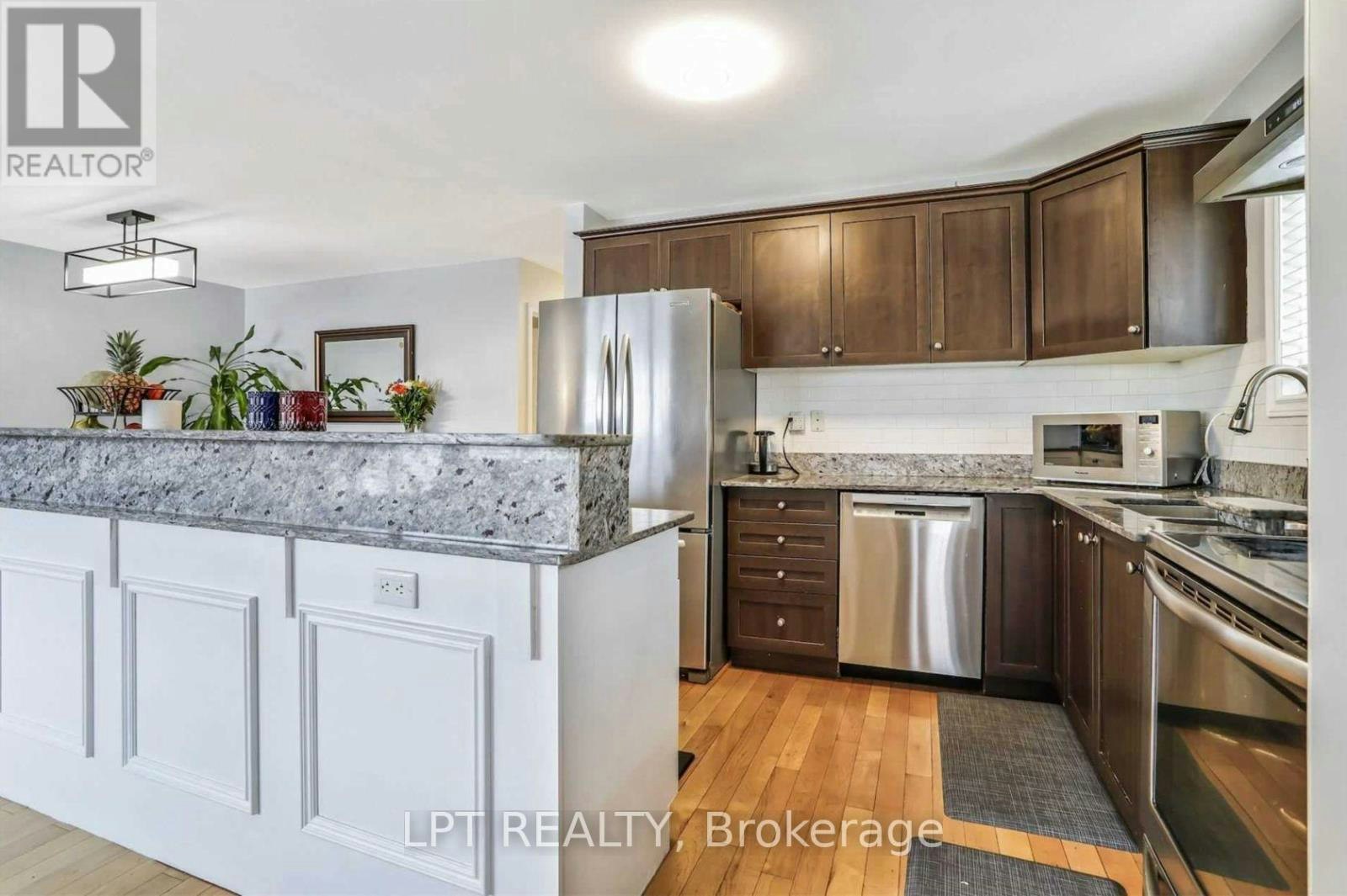 UPPER-451 Brigadoon Drive, Hamilton, ON, L9C 6C8 - 5