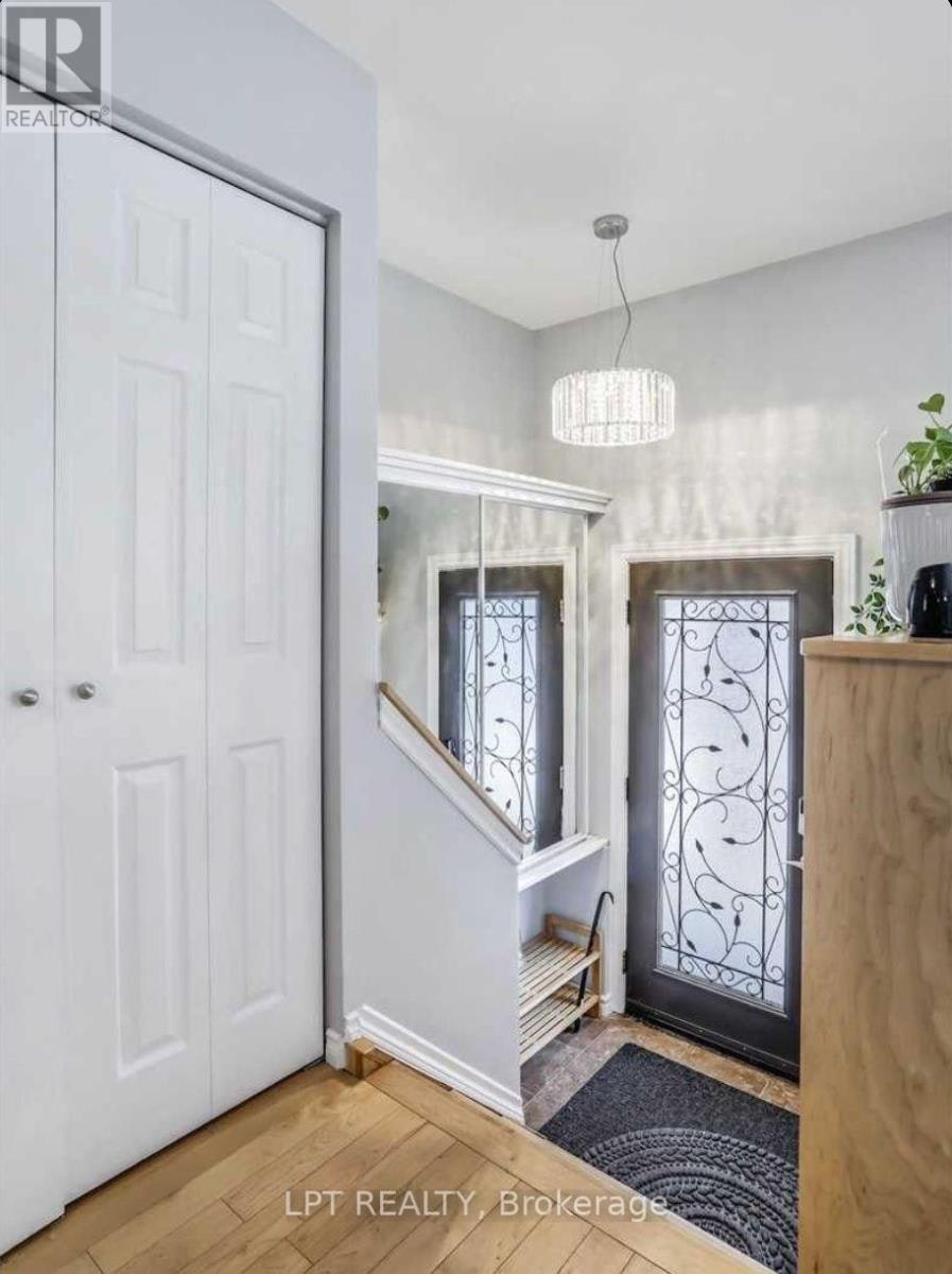 UPPER-451 Brigadoon Drive, Hamilton, ON, L9C 6C8 - 4