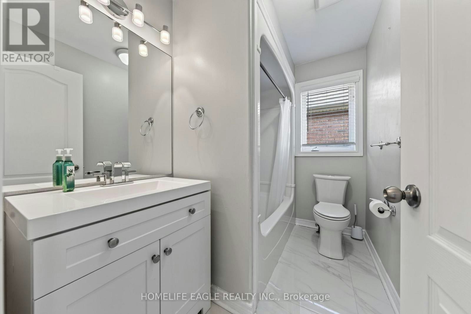 12 Kensington Trail, Barrie, ON, L4N 0K5 - 16