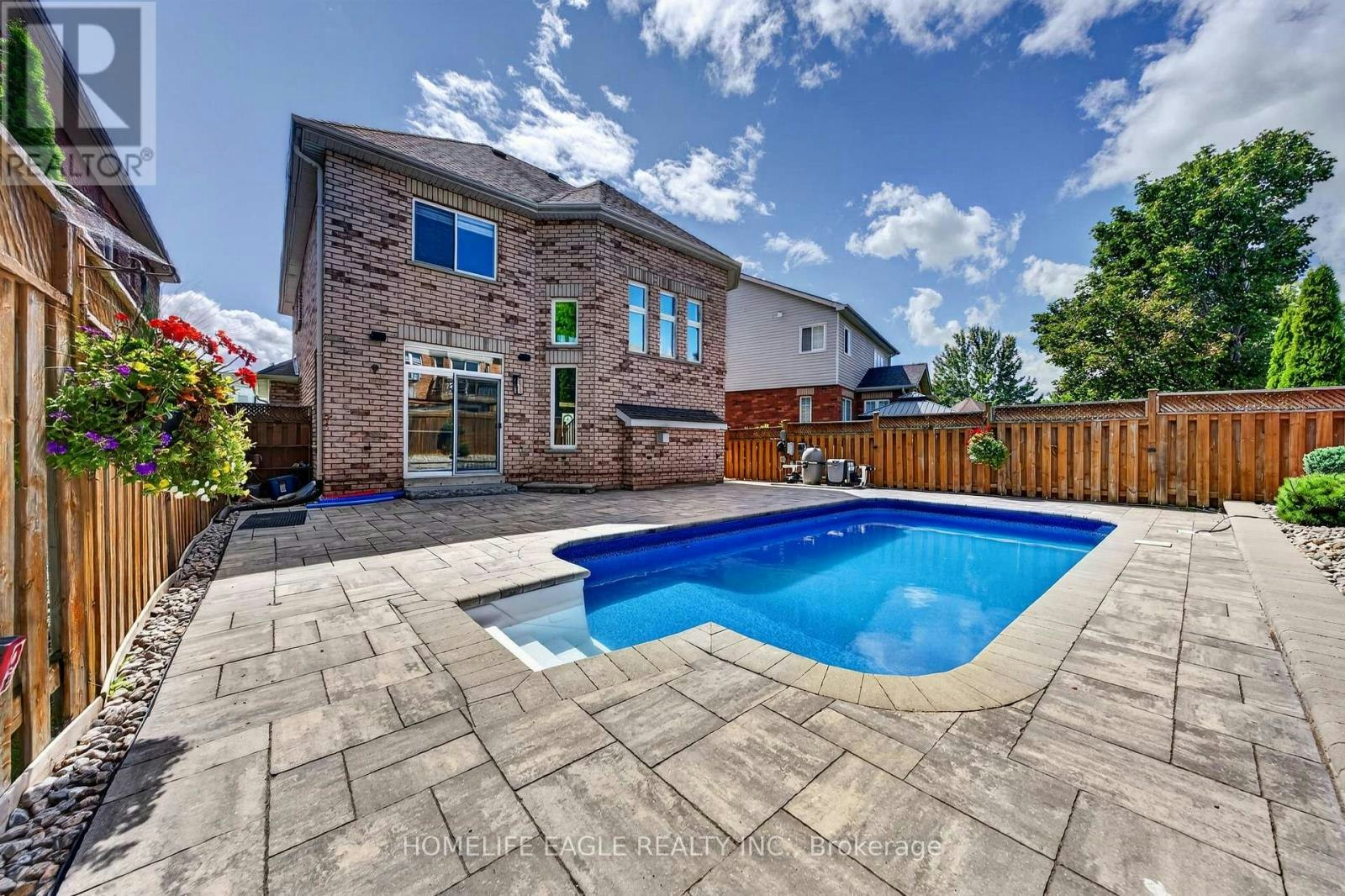 12 Kensington Trail, Barrie, ON, L4N 0K5 - 3