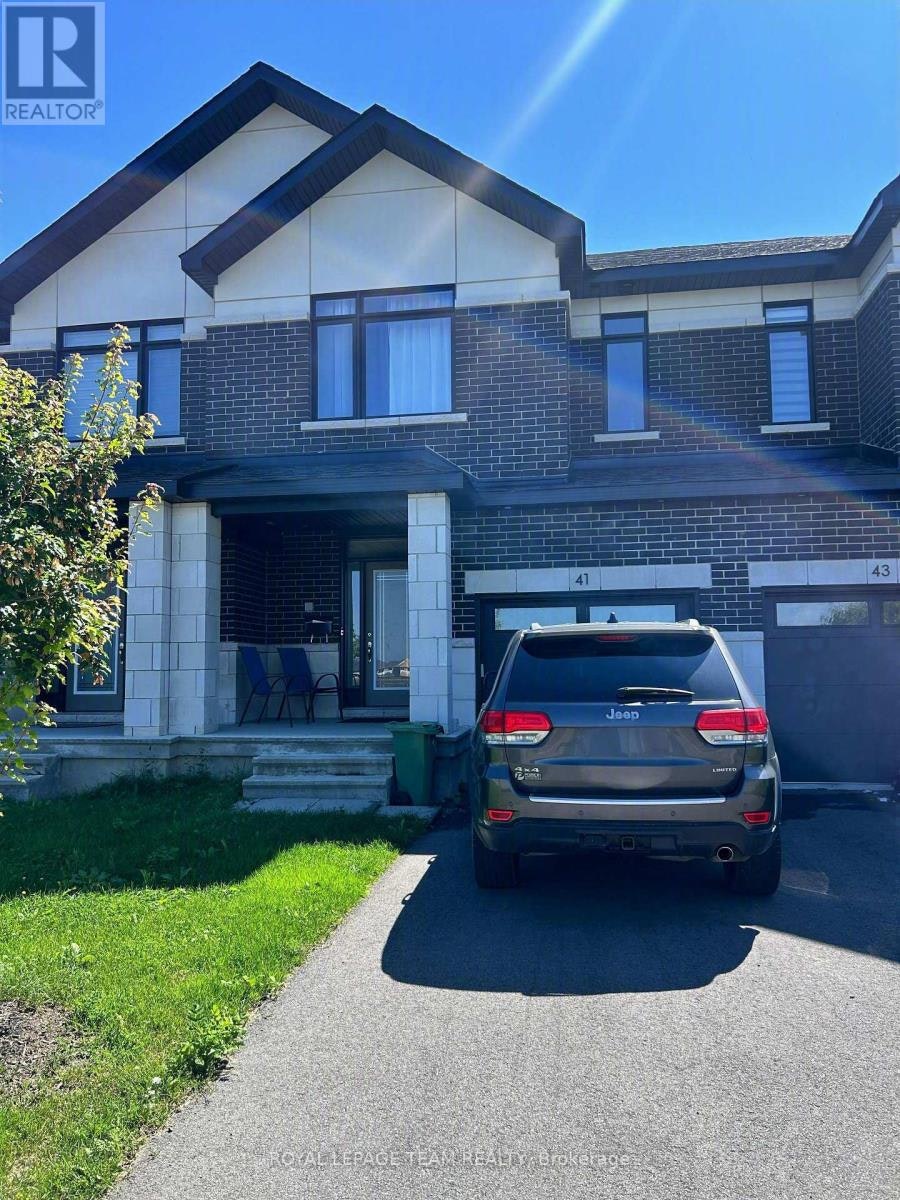 41 Moosonee Crescent, Ottawa, ON, K4M 0M1