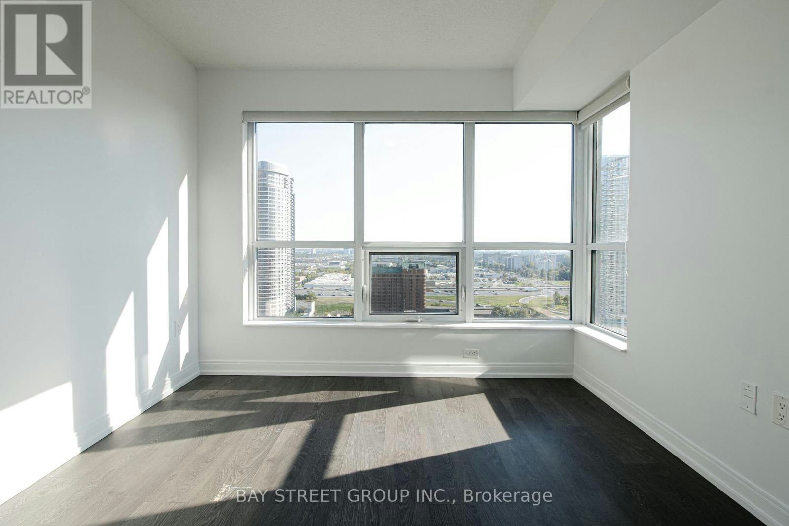 2123-275 Village Green Square, Toronto, ON, M1S 0L8 - 12