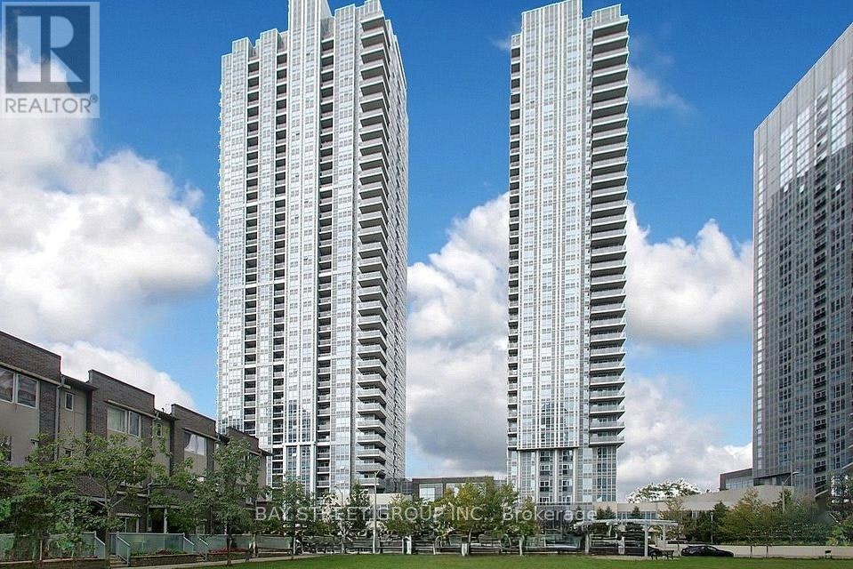 2123-275 Village Green Square, Toronto, ON, M1S 0L8