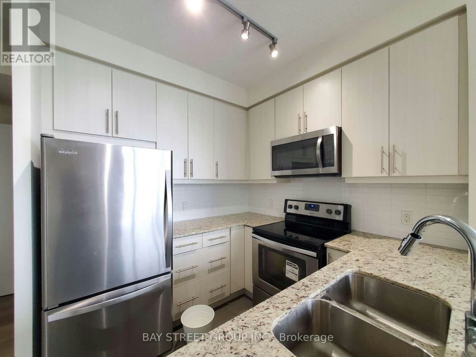 2307-3975 Grand Park Drive, Mississauga, ON, L5B 0K4 - 6