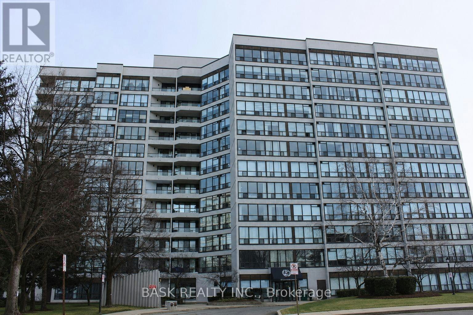 907-12 Laurelcrest Street, Brampton, ON, L6S 5Y4