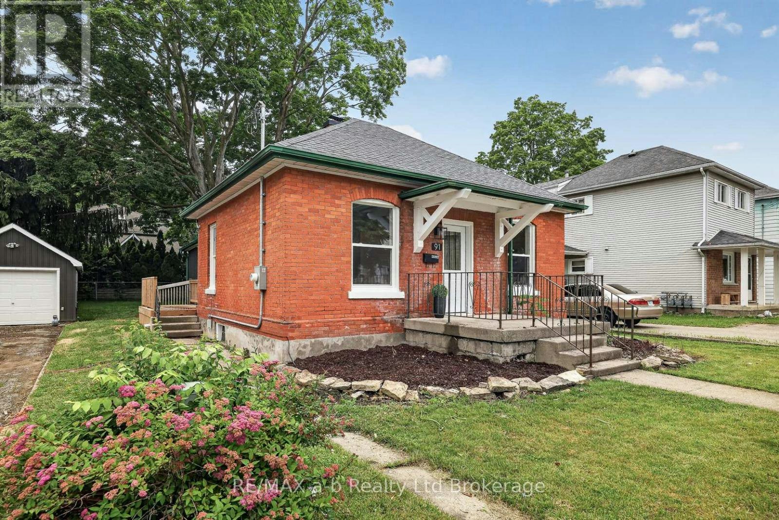 91 Winniett Street, Woodstock, ON, N4S 5Z6