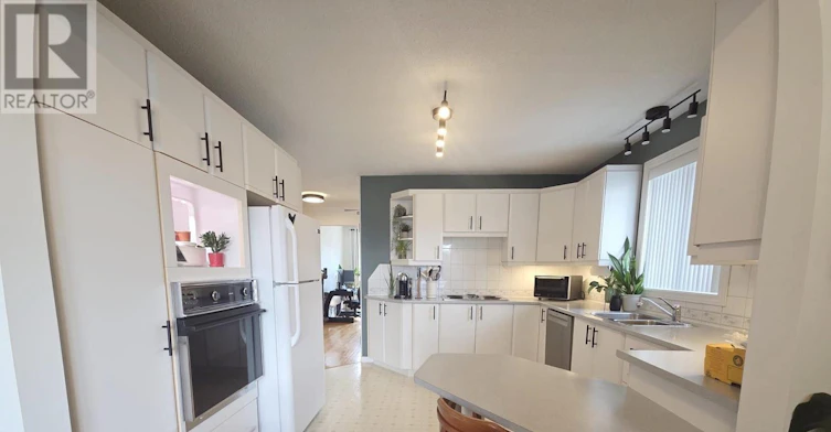 MAIN-677 Principale Street W, Casselman, ON, K0A 1M0 - 2