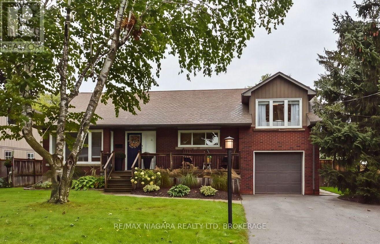 9 Youngblut Avenue, St. Catharines, ON, L2N 1M9