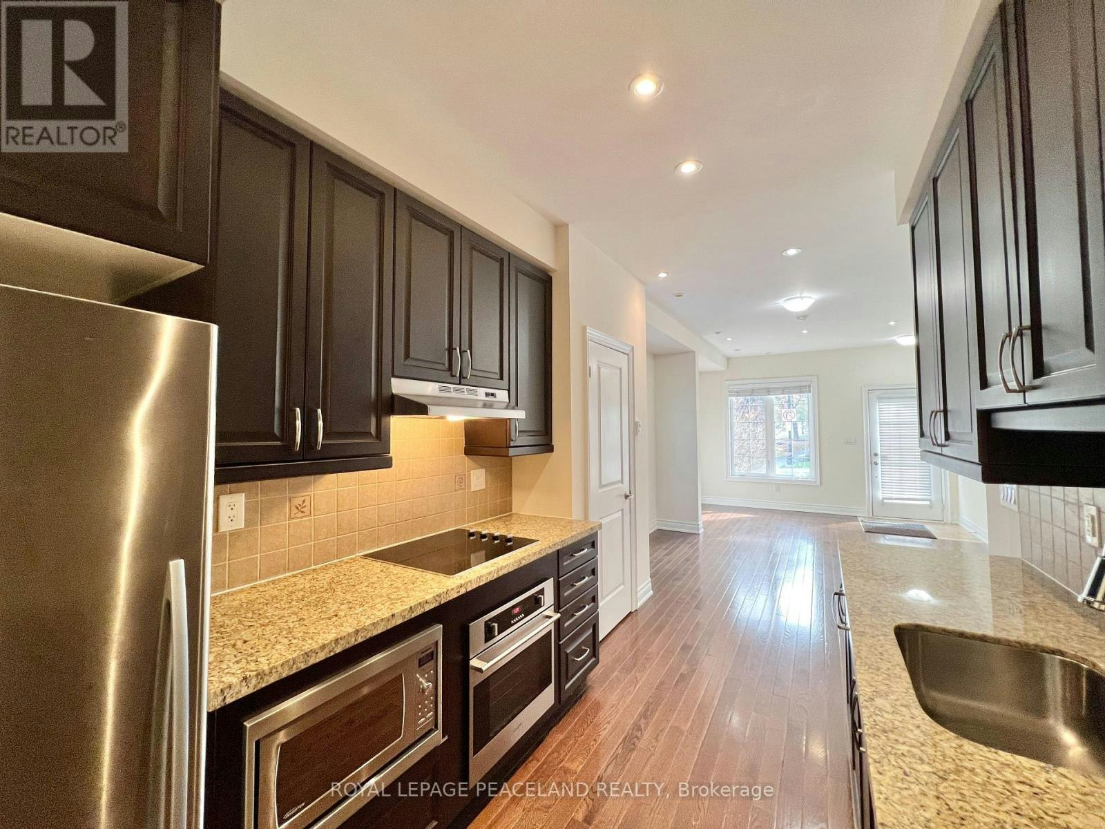 82 Hargrave Lane, Toronto, ON, M4N 0A4 - 21