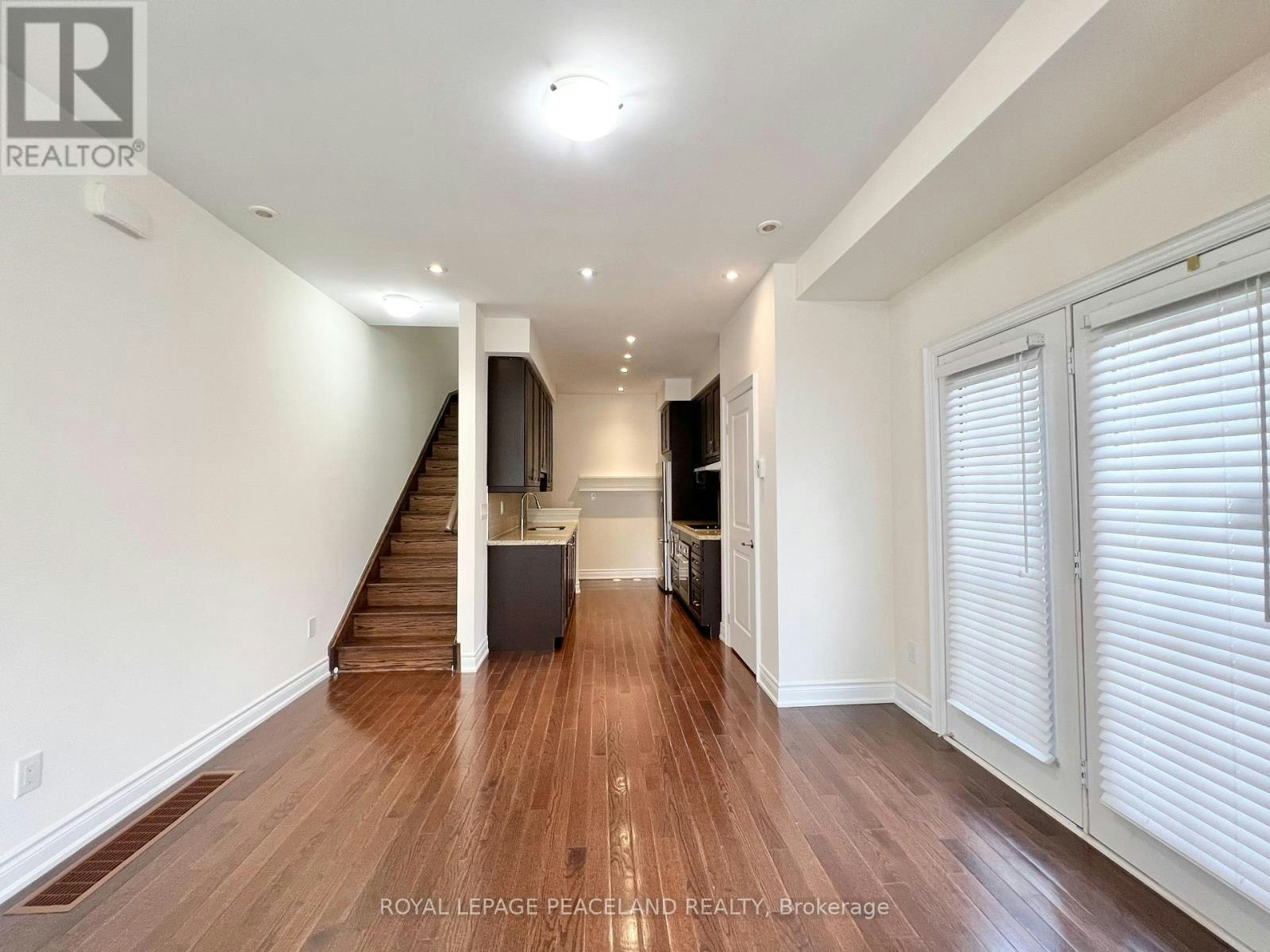 82 Hargrave Lane, Toronto, ON, M4N 0A4 - 5