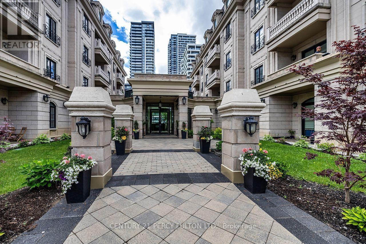 405-1 Verclaire Gate, Markham, ON, L3R 8N1 - 2