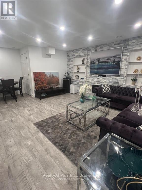 BSMT-80 Batchford Crescent, Markham, ON, L6B 0C2 - 5