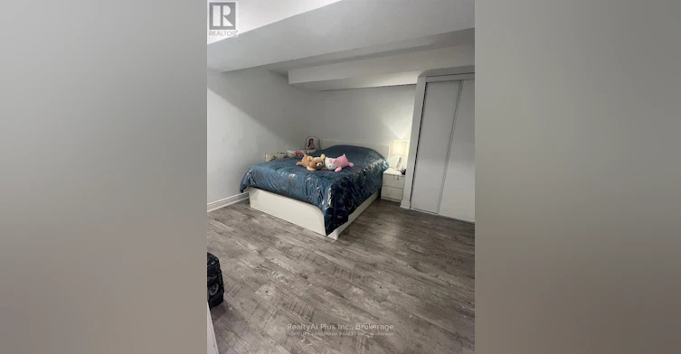 BSMT-80 Batchford Crescent, Markham, ON, L6B 0C2 - 11