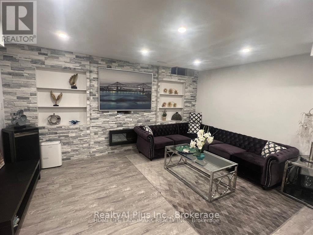 BSMT-80 Batchford Crescent, Markham, ON, L6B 0C2 - 3