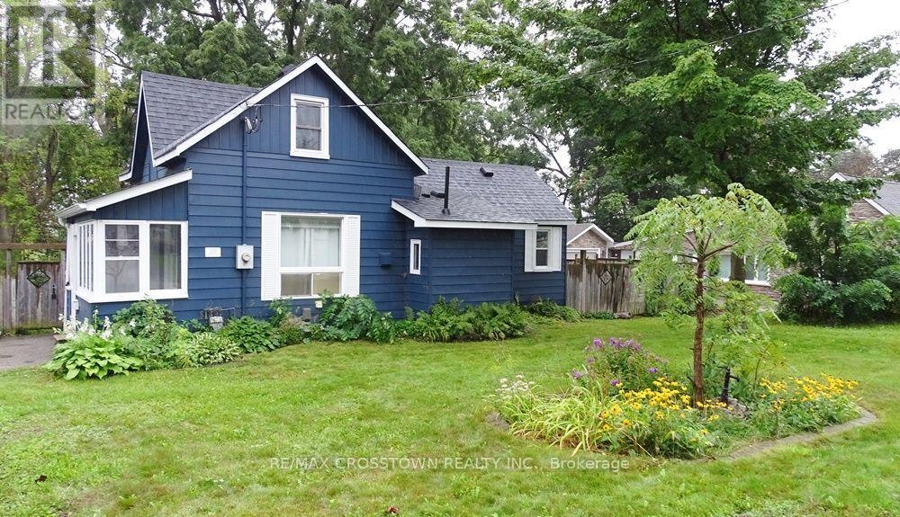 39 Grove Street W, Barrie, ON, L4N 1M6
