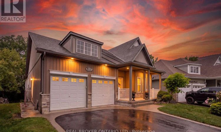 108 Hampson Crescent