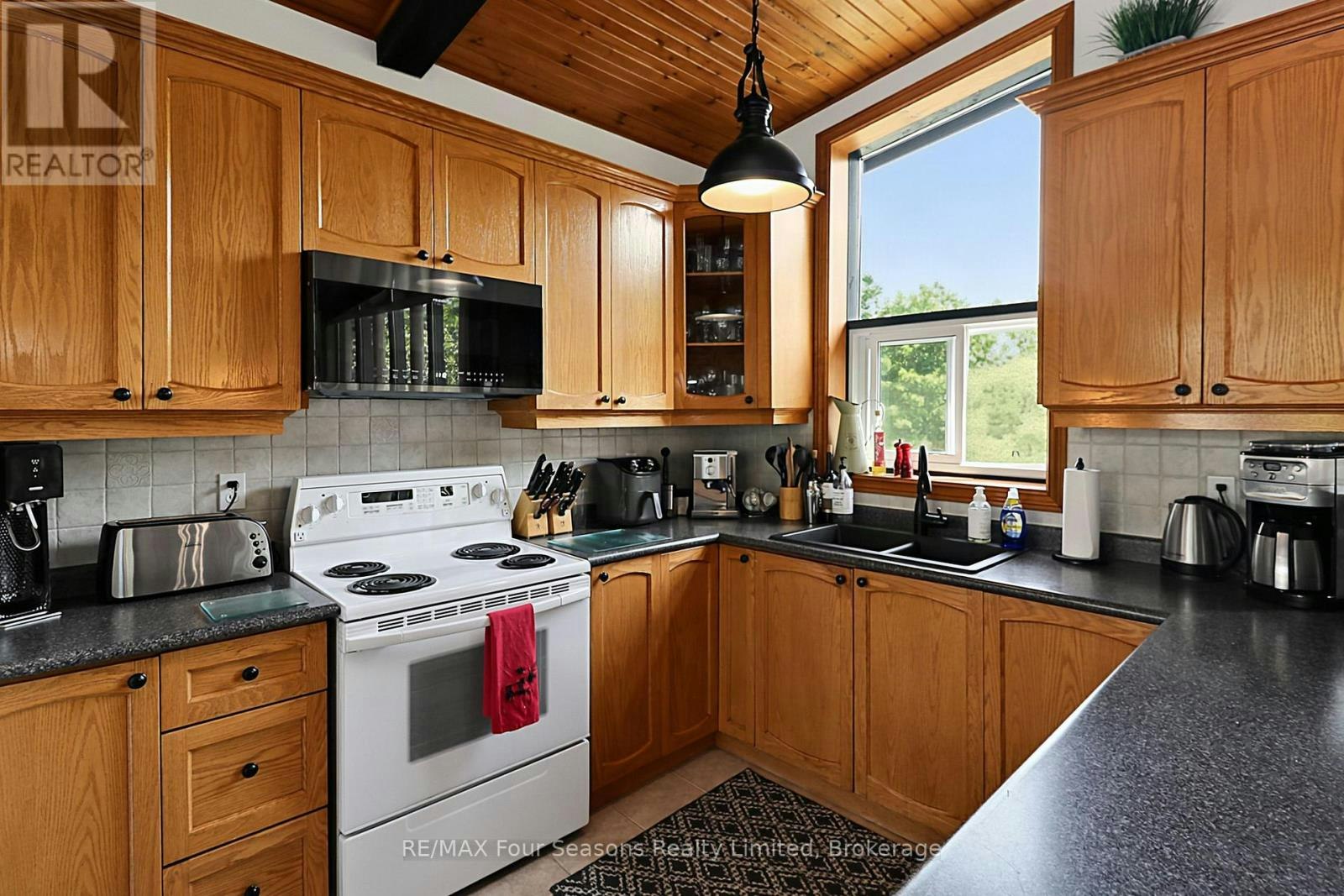 121 Birch View Trail, Blue Mountains, ON, L9Y 0M1 - 7
