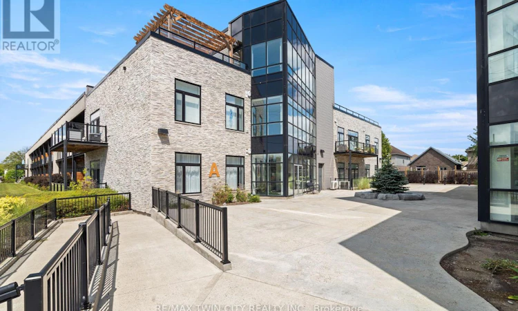 A-207 85 Building Morrell Street
