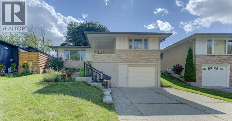 206 Forestwood Drive, Kitchener, ON, N2N 1B9