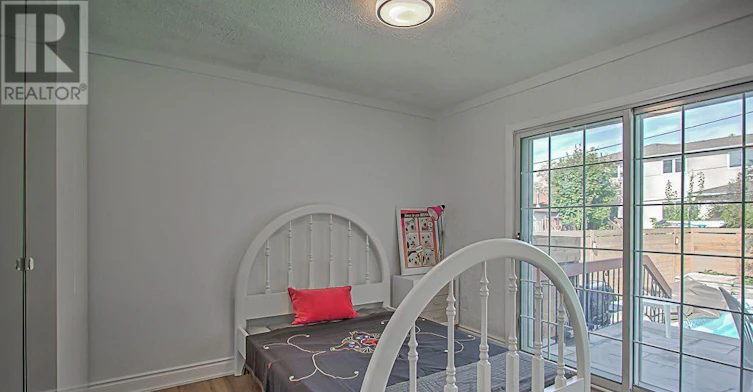 14 Wareside Road, Toronto, ON, M9C 3B2 - 9