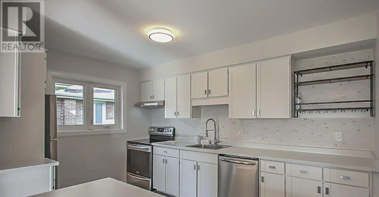 MAIN-14 Wareside Road, Toronto, ON, M9C 3B2 - 5