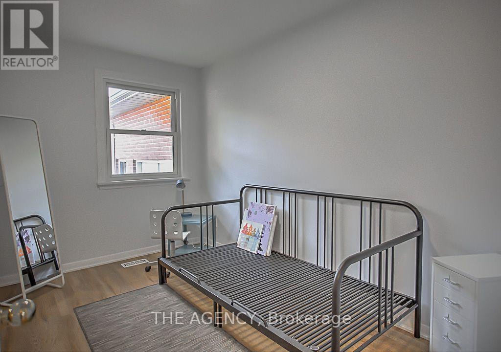 MAIN-14 Wareside Road, Toronto, ON, M9C 3B2 - 10