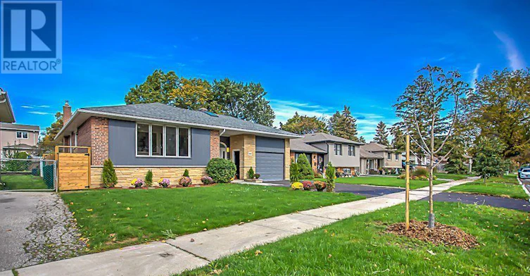 MAIN-14 Wareside Road, Toronto, ON, M9C 3B2