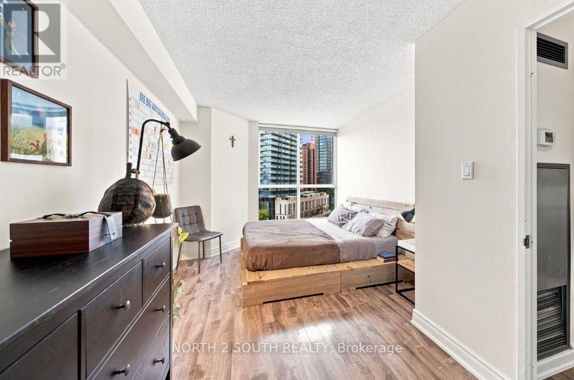 702-44 St Joseph Street, Toronto, ON, M4Y 2W4 - 20