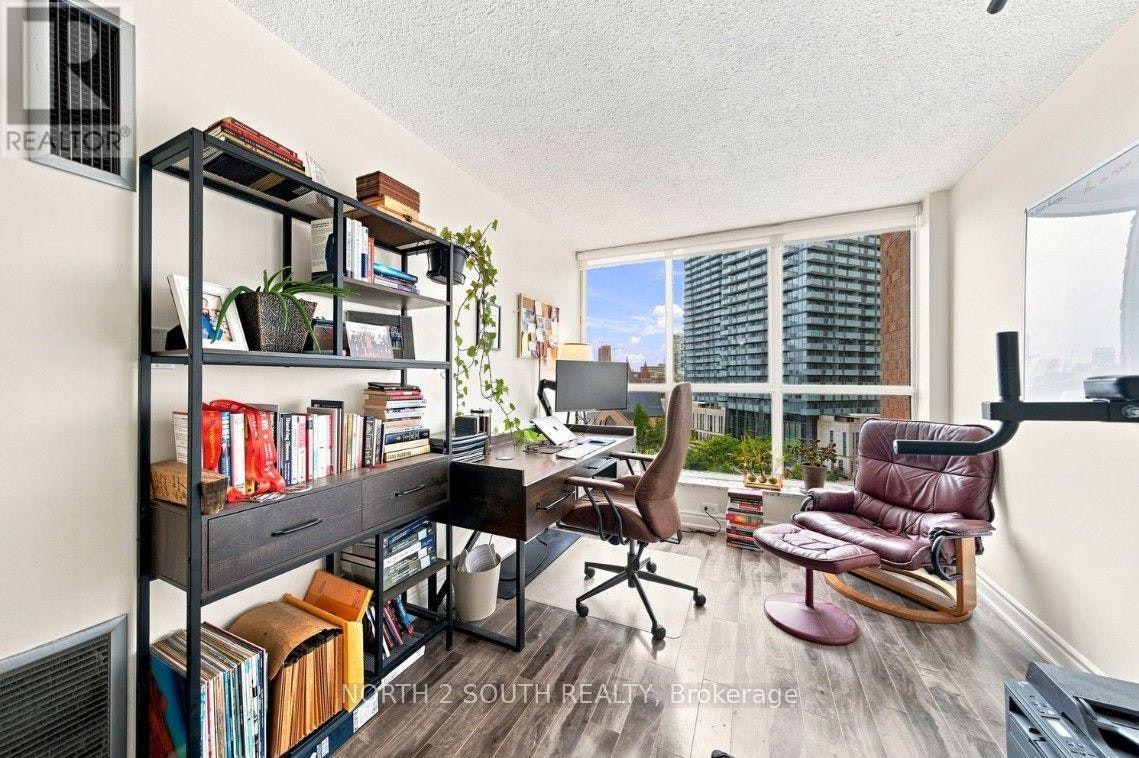702-44 St Joseph Street, Toronto, ON, M4Y 2W4 - 33