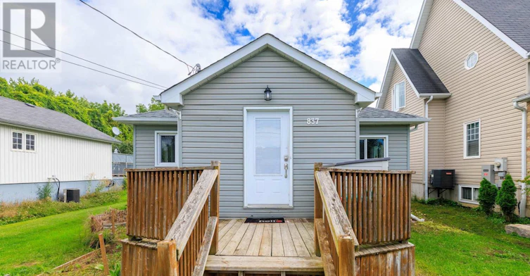 837 Montsell Avenue, Georgina, ON, L0E 1S0 - 5