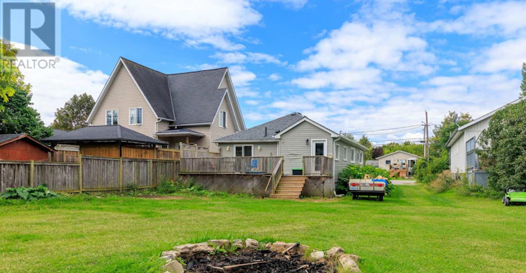 837 Montsell Avenue, Georgina, ON, L0E 1S0 - 3