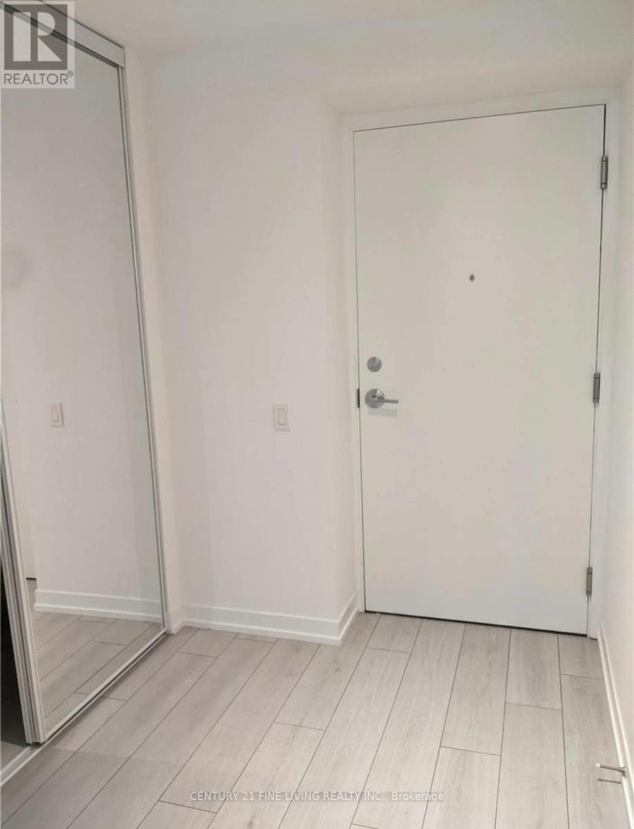 5107-950 Portage Parkway, Vaughan, ON, L4K 0J7 - 4