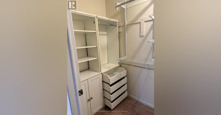 2254 Pathfinder Drive, Burlington, ON, L7L 6L6 - 15