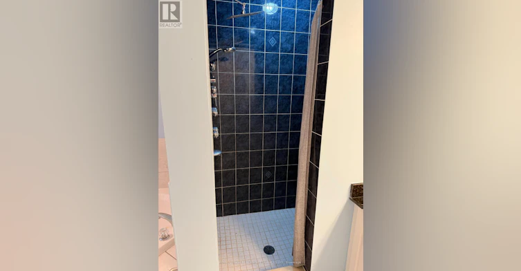 2254 Pathfinder Drive, Burlington, ON, L7L 6L6 - 18