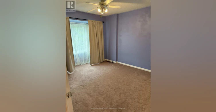 2254 Pathfinder Drive, Burlington, ON, L7L 6L6 - 10