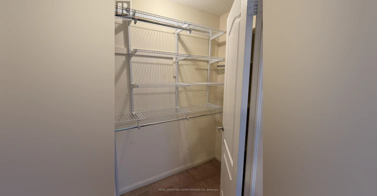 2254 Pathfinder Drive, Burlington, ON, L7L 6L6 - 16