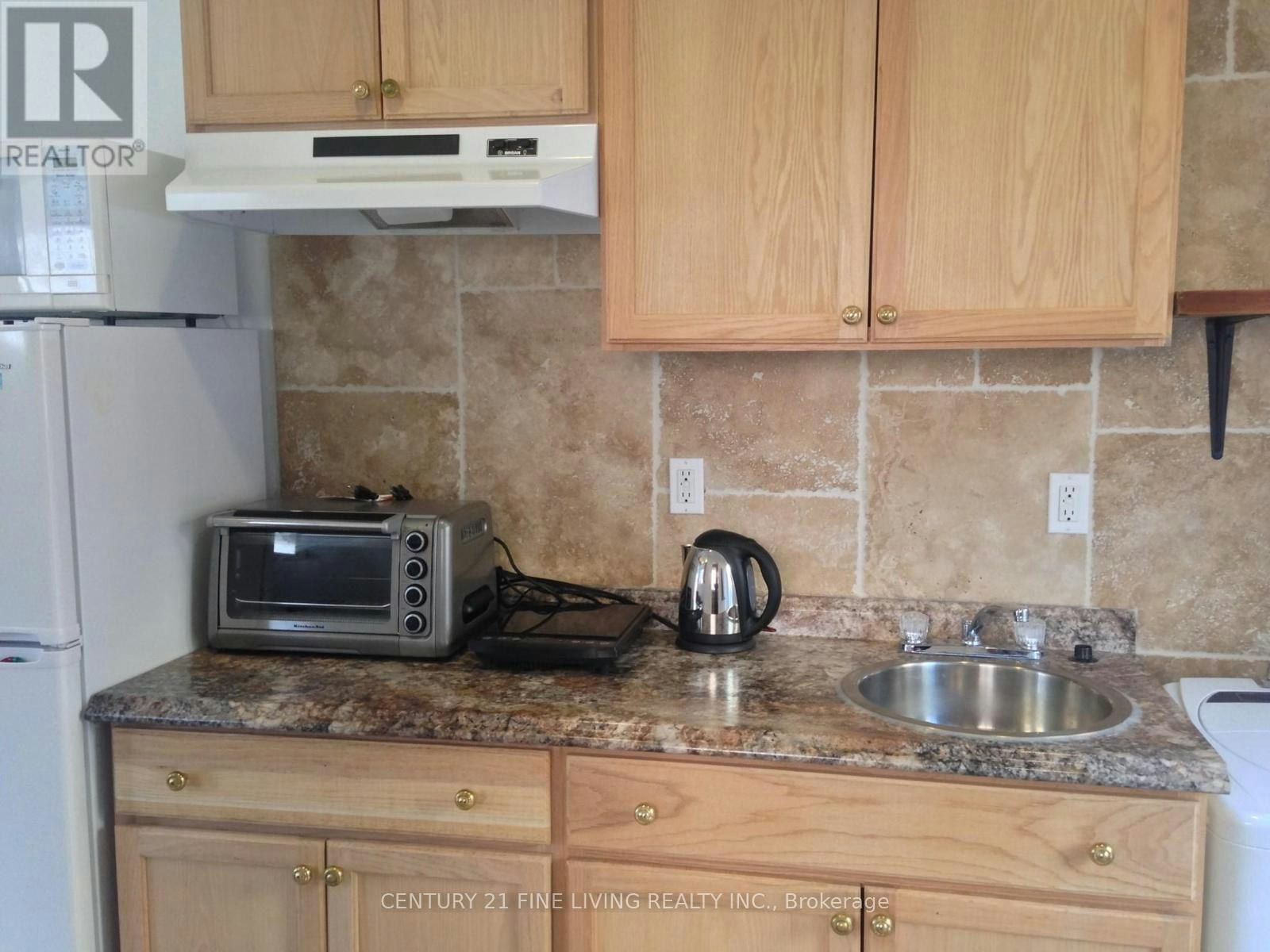 GRDN-400 Nairn Avenue, Toronto, ON, M6E 4J3 - 3
