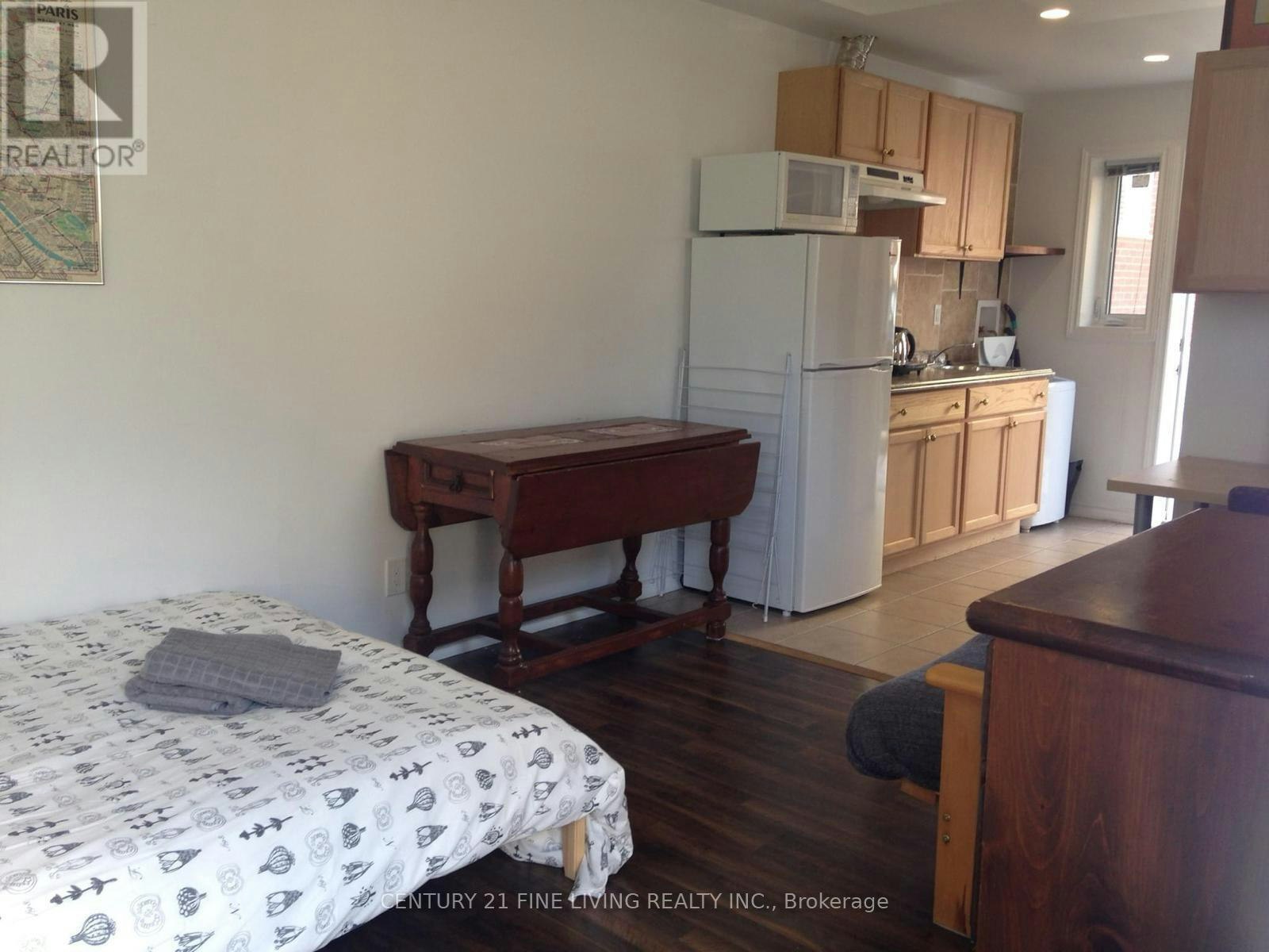 GRDN-400 Nairn Avenue, Toronto, ON, M6E 4J3 - 5