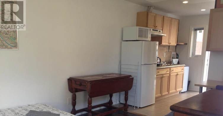 GRDN-400 Nairn Avenue, Toronto, ON, M6E 4J3 - 5