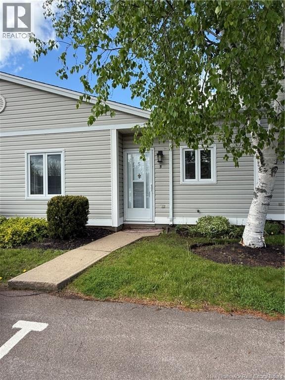 5-84 Seaman Street, Moncton, NB, E1A 4B6
