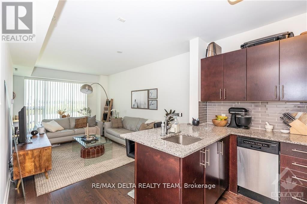 420-300 C Lett Street, Ottawa, ON, K1R 0A8 - 3