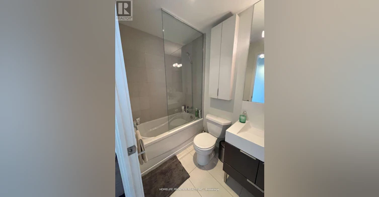 1803-110 Charles Street E, Toronto, ON, M4Y 1T5 - 11