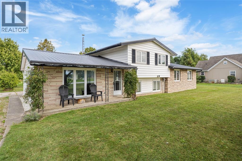 7882-7884 Rawlings Road, Lambton Shores, ON, N0N 1J0
