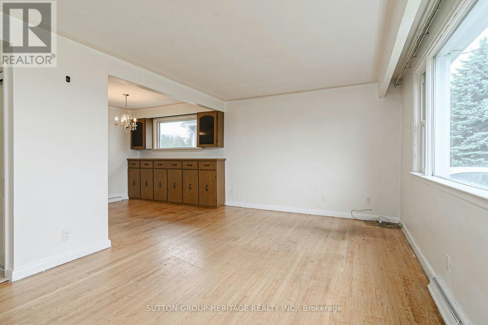 490 Milton Street, Oshawa, ON, L1H 6S5 - 9