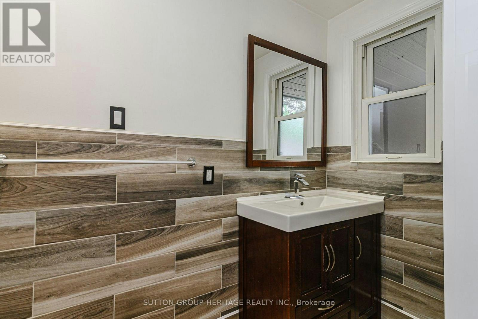 490 Milton Street, Oshawa, ON, L1H 6S5 - 26