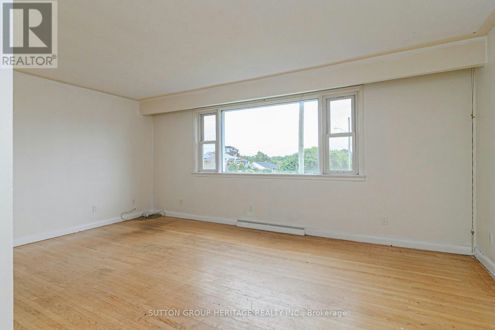 490 Milton Street, Oshawa, ON, L1H 6S5 - 7